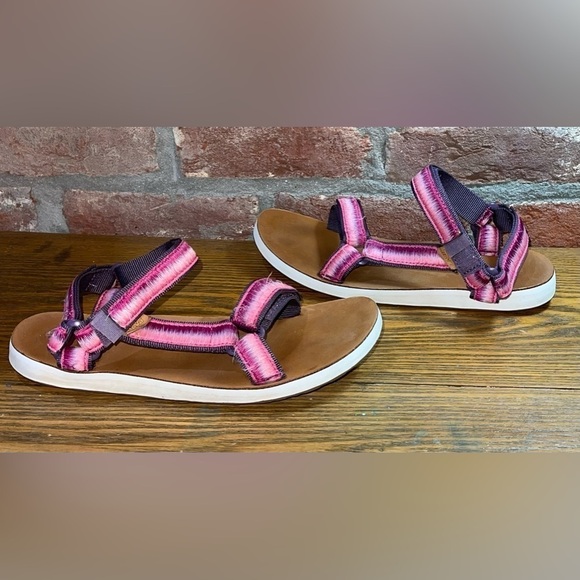 TEVA Women's Original Universal Ombre Sandal Size 10 - Picture 6 of 9